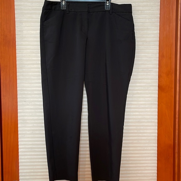 Express Black dress pants, editor ankle cut size 12 R - Picture 4 of 12